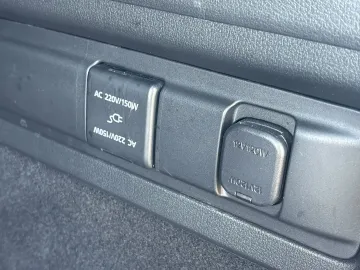 Car image 50