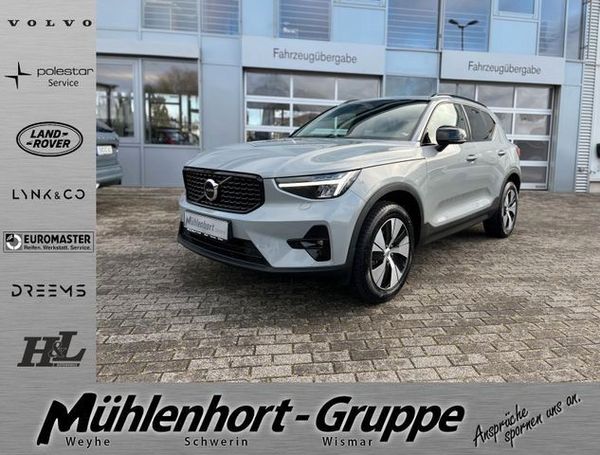 Volvo XC40 B4 Dark DKG 145 kW image number 1