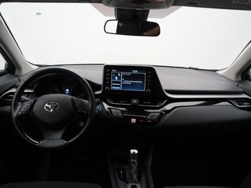 Car image 14