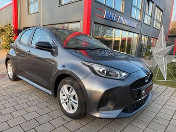 Car image 2