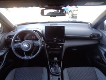 Car image 11