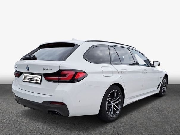 BMW 530 Touring xDrive 215 kW image number 3