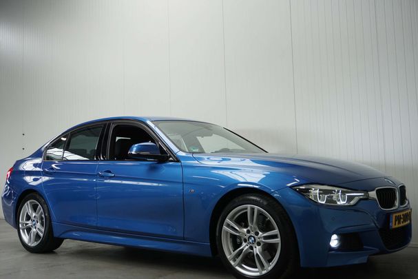 BMW 330i 185 kW image number 14