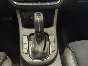 Car image 24