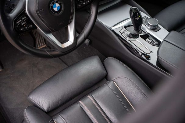 BMW 518d 110 kW image number 22