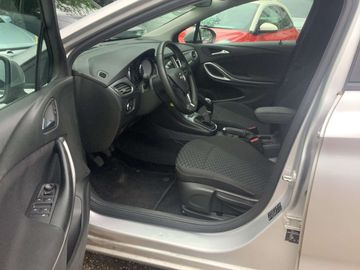 Car image 10