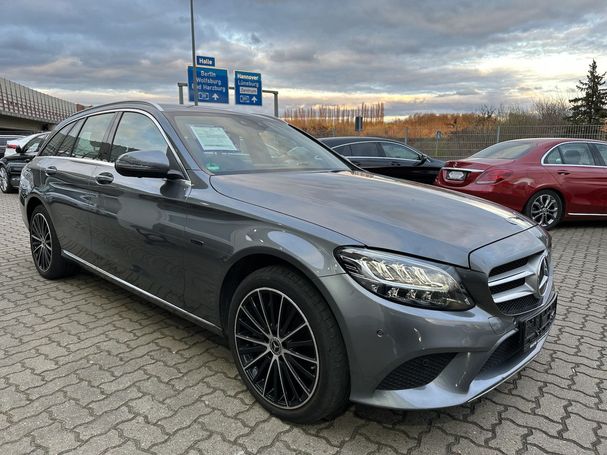 Mercedes-Benz C 300 de T 225 kW image number 3