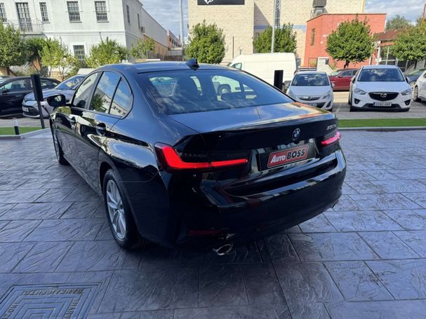 BMW 330 e 215 kW image number 8