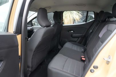 Car image 21