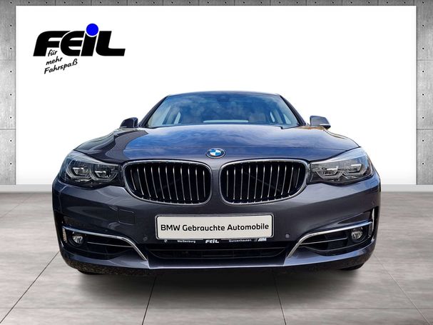 BMW 320i Luxury Line xDrive 135 kW image number 2