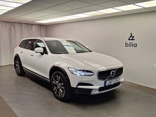 Volvo V90 Cross Country D4 AWD 141 kW image number 1