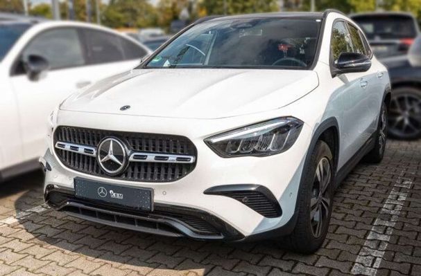 Mercedes-Benz GLA 250 e 160 kW image number 1