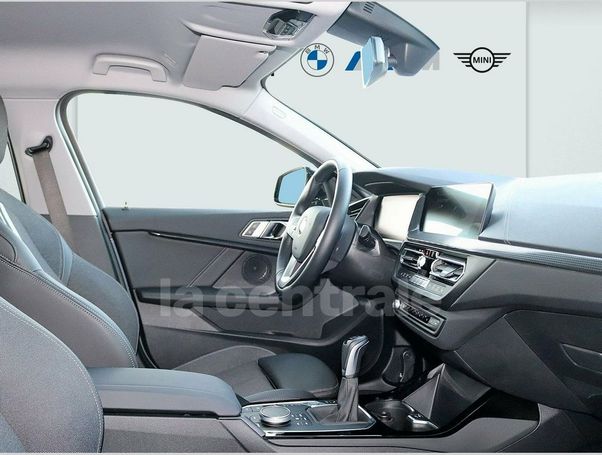 BMW 118i 100 kW image number 11