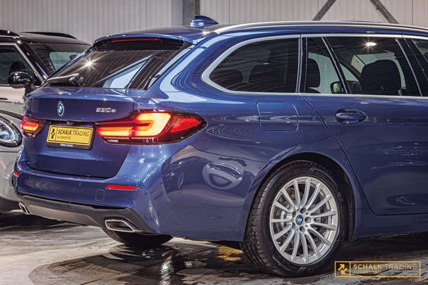 BMW 530 Touring 215 kW image number 23