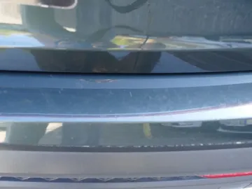 Car image 36