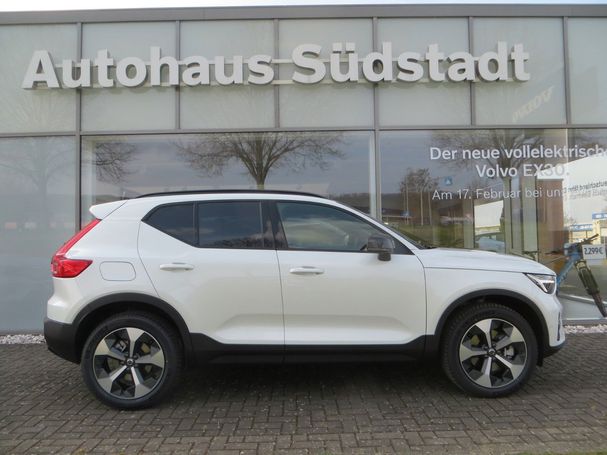 Volvo XC40 B3 Plus Dark 120 kW image number 14