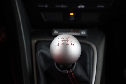 Car image 31