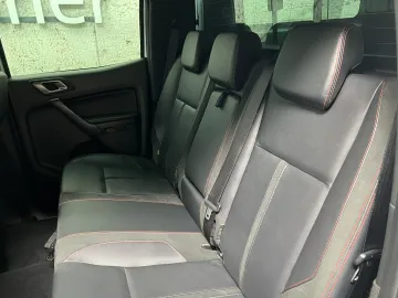 Car image 29