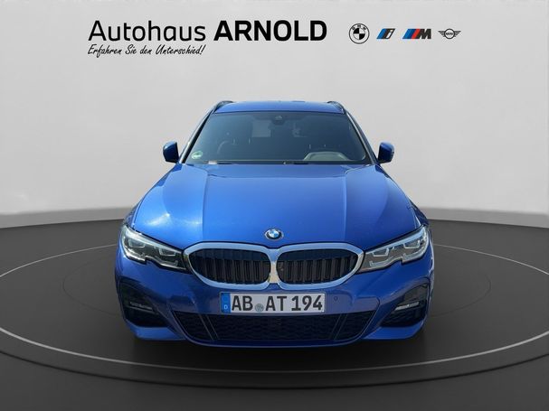 BMW 320d Touring M Sport 140 kW image number 3