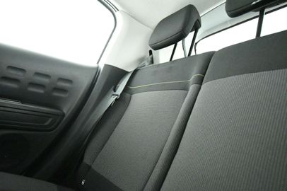 Car image 36