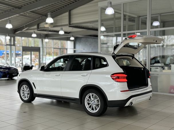 BMW X3 xDrive 140 kW image number 14