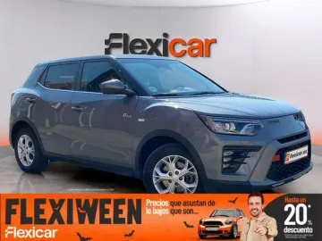 Car image 2