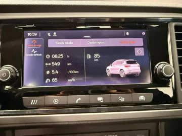 Car image 40