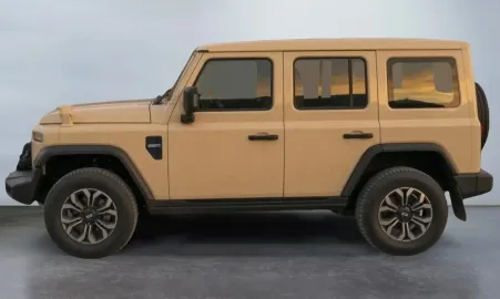 Car image 3
