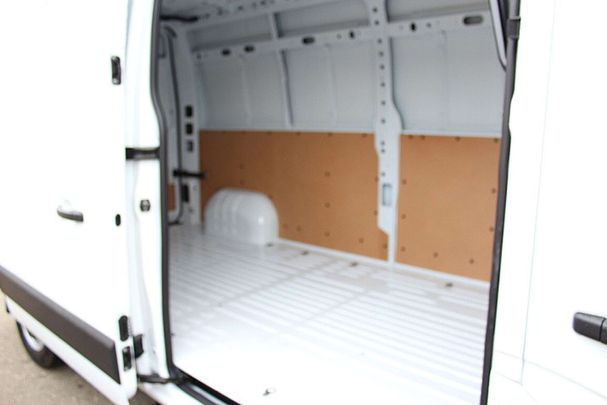 Renault Master 99 kW image number 10