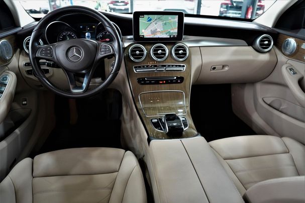 Mercedes-Benz C 300 T 180 kW image number 24