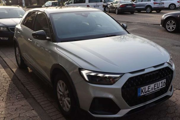 Audi A1 30 TFSI S tronic S-line Allstreet 81 kW image number 2