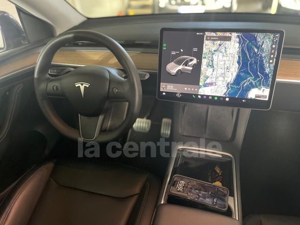 Tesla Model Y Performance AWD Dual Motor 312 kW image number 22