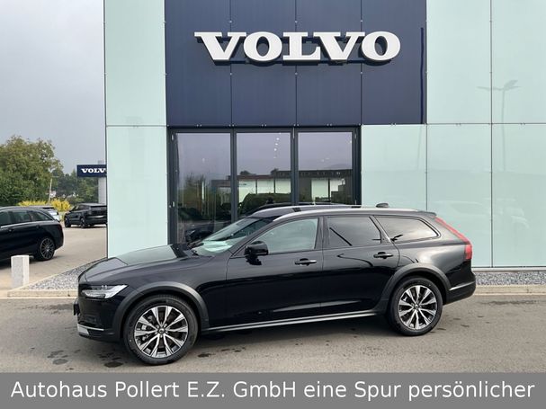 Volvo V90 Cross Country AWD B4 145 kW image number 2