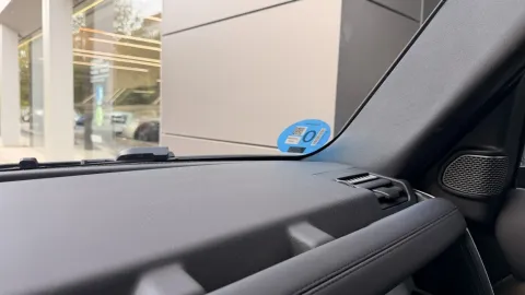 Car image 27