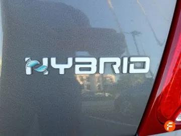 Car image 28