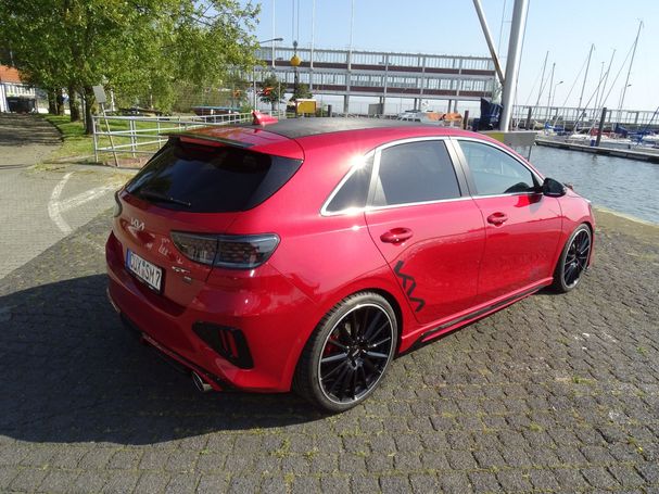 Kia Ceed GT 150 kW image number 4