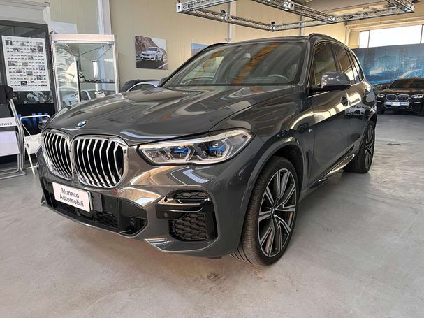 BMW X5 xDrive40d 250 kW image number 1