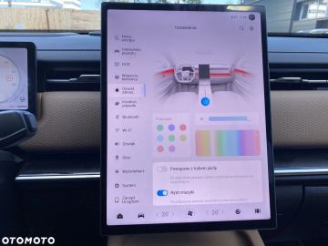 Car image 28