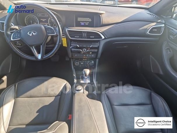 Infiniti Q30 1.6t DCT Premium 115 kW image number 8