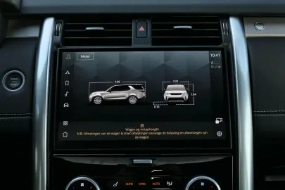 Car image 34
