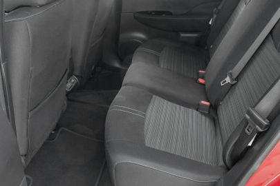 Car image 31