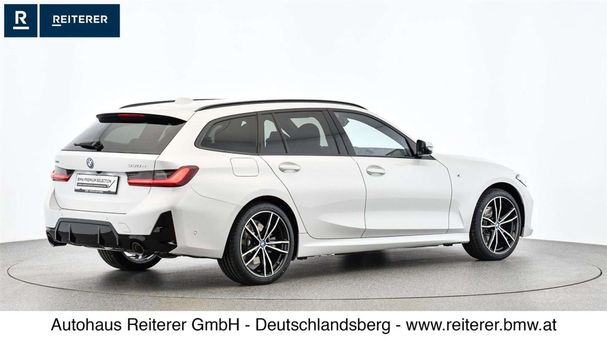 BMW 330e Touring M Sportpaket xDrive 215 kW image number 15