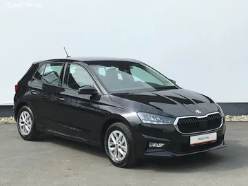 Car image 30