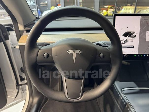 Tesla Model Y AWD Dual Motor 291 kW image number 15