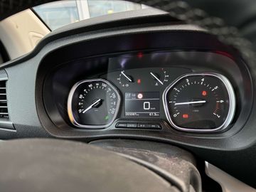 Car image 31