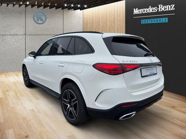 Mercedes-Benz GLC 300 e AMG 4Matic 230 kW image number 4