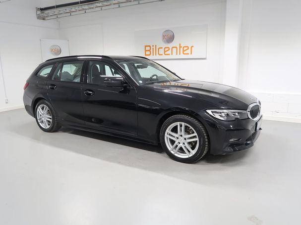 BMW 320d Touring xDrive Sport Line 140 kW image number 1