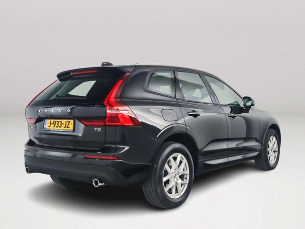 Volvo XC60 T5 Momentum 184 kW image number 4