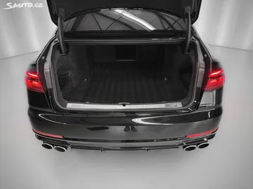 Car image 42