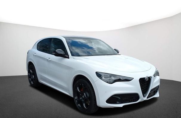 Alfa Romeo Stelvio 2.0 Turbo 16V 206 kW image number 2